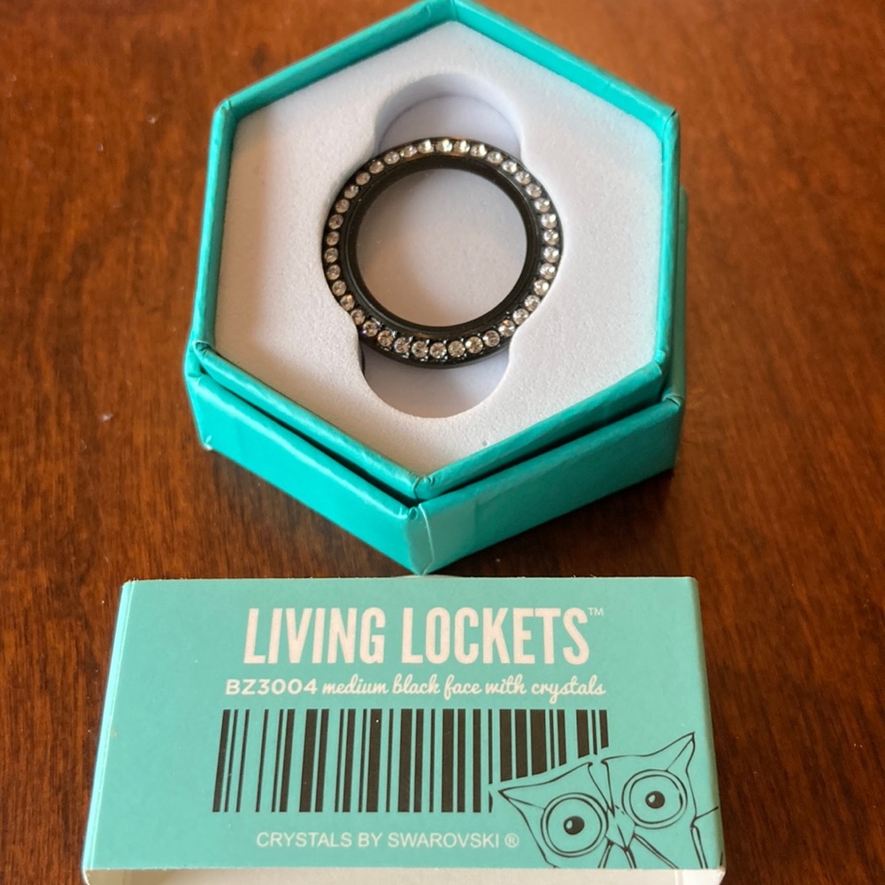 Origami Owl Medium Top